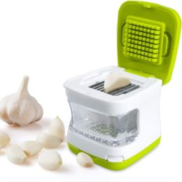 1pc Garlic Press Stainless Steel Double-sided Gadget Crusher And Slicer With Ergonomic Design And Practical Kitchen Utensils To Keep Your Hands Free O (Color: green)